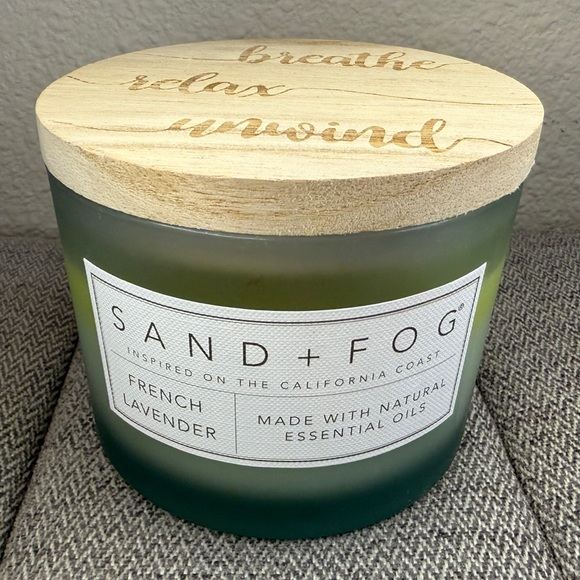 Sand + Fog French Lavender Candle 12oz, 2 Wick - Picture 2 of 12